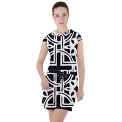 Black And White Geometric Geometry Pattern Drawstring Hooded Dress