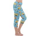 Buses-cartoon-pattern-vector Capri Yoga Leggings View3