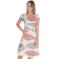 Hand-drawn-seamless-pattern-with-cute-fishes-doodle-style-pink-blue-colors Classic Short Sleeve Dress