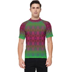 Synchronicity Sings Men s Short Sleeve Rash Guard