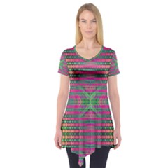 Tripapple Short Sleeve Tunic  by Thespacecampers