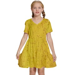 Beer-bubbles-jeremy-hudson Kids  Short Sleeve Tiered Mini Dress