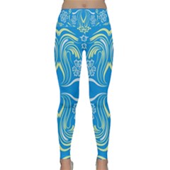 Folk Flowers Print Floral Pattern Ethnic Art Lightweight Velour Classic Yoga Leggings by Eskimos