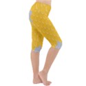 Hexagons Yellow Honeycomb Hive Bee Hive Pattern Lightweight Velour Cropped Yoga Leggings View3