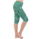 Pandas Pattern Lightweight Velour Cropped Yoga Leggings View3