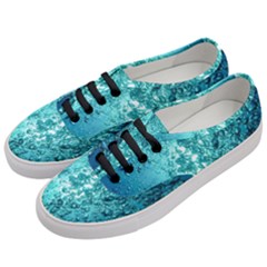 Bubbles Water Bub Women s Classic Low Top Sneakers by artworkshop