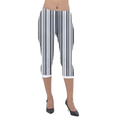 Barcode Pattern Lightweight Velour Capri Leggings  by Sapixe