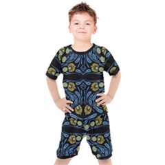 Folk Flowers Print Floral Pattern Ethnic Art Kids  Tee And Shorts Set by Eskimos