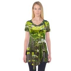 Bitter Melon Short Sleeve Tunic  by artworkshop