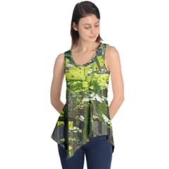 Bitter Melon Sleeveless Tunic by artworkshop