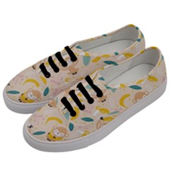 Cute-monkey-banana-seamless-pattern-background Men s Classic Low Top Sneakers