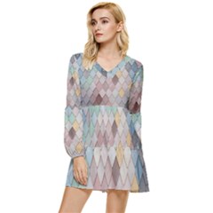 Tiles-shapes Tiered Long Sleeve Mini Dress