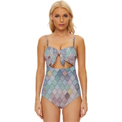 Tiles-shapes Knot Front One-piece Swimsuit