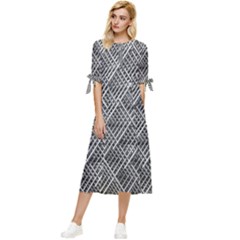 Grid Wire Mesh Stainless Rods Metal Bow Sleeve Chiffon Midi Dress