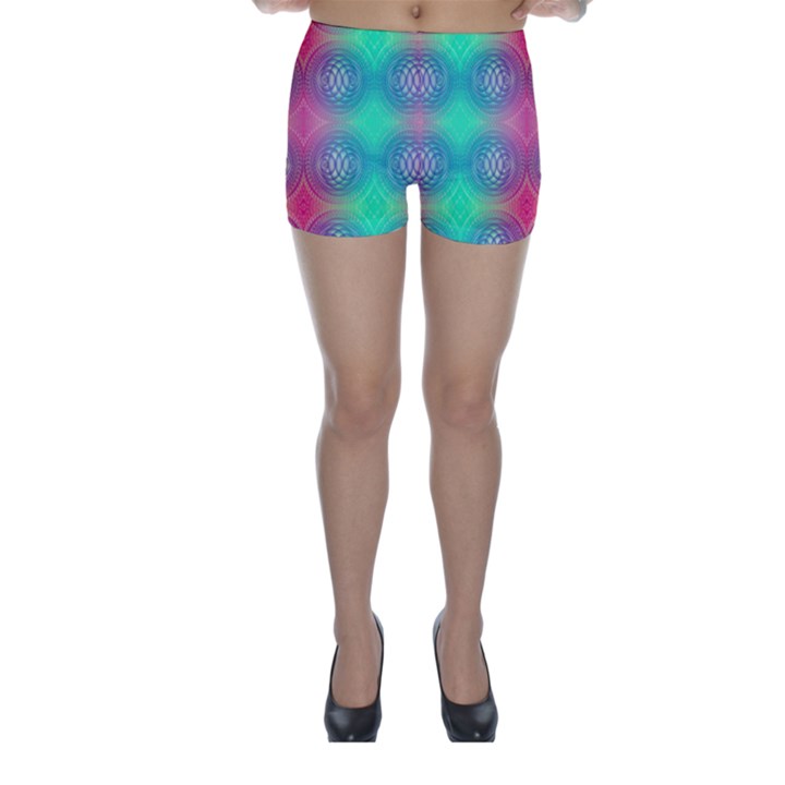 Infinity Circles Skinny Shorts