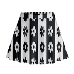 Black-and-white-flower-pattern-by-zebra-stripes-seamless-floral-for-printing-wall-textile-free-vecto Mini Flare Skirt by nate14shop