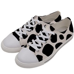 Leoperd-white-black Background Men s Low Top Canvas Sneakers by nate14shop