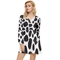 Leoperd-white-black Background Tiered Long Sleeve Mini Dress