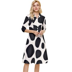 Leoperd-white-black Background Classy Knee Length Dress