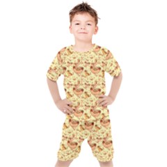 Hot-dog-pizza Kids  Tee And Shorts Set by nate14shop