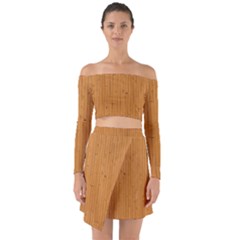 Hardwood Vertical Off Shoulder Top With Skirt Set by artworkshop