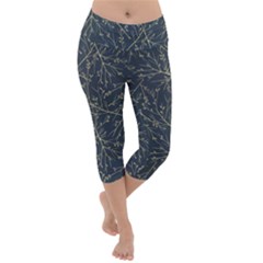 Nature Twigs Lightweight Velour Capri Yoga Leggings