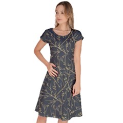 Nature Twigs Classic Short Sleeve Dress