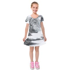 Ink-wash-painting-mountain-rolling-mountains Kids  Short Sleeve Velvet Dress