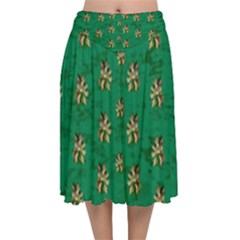 Water Lilies In The Soft Clear Warm Tropical Sea Velvet Flared Midi Skirt