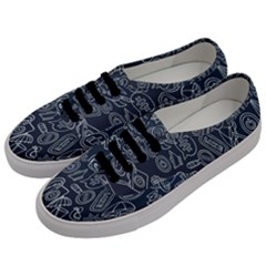 Internet Planet Drinks Men s Classic Low Top Sneakers by artworkshop