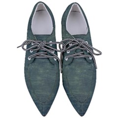 Wooden Wall Pointed Oxford Shoes by artworkshop