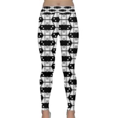 Hackers Town Void Mantis Hexagon Agender Rumpus Parable Pride Flag Classic Yoga Leggings by WetdryvacsLair