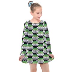 Hackers Town Void Mantis Hexagon Aromantic Pride Flag Kids  Long Sleeve Dress by WetdryvacsLair