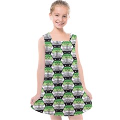 Hackers Town Void Mantis Hexagon Aromantic Pride Flag Kids  Cross Back Dress by WetdryvacsLair