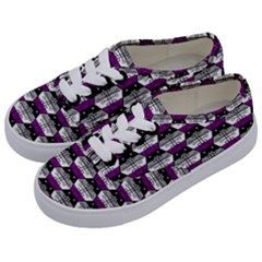 Hackers Town Void Mantis Hexagon Asexual Ace Pride Flag Kids  Classic Low Top Sneakers by WetdryvacsLair