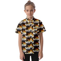 Hackers Town Void Mantis Hexagon Bear Pride Flag Kids  Short Sleeve Shirt