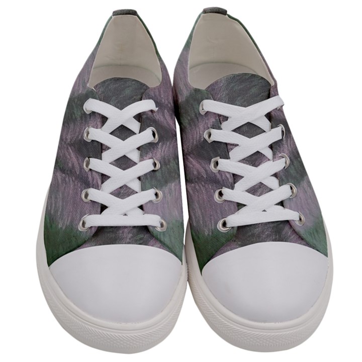 Purple haze  Women s Low Top Canvas Sneakers