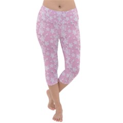 Pink-floral-background Lightweight Velour Capri Yoga Leggings