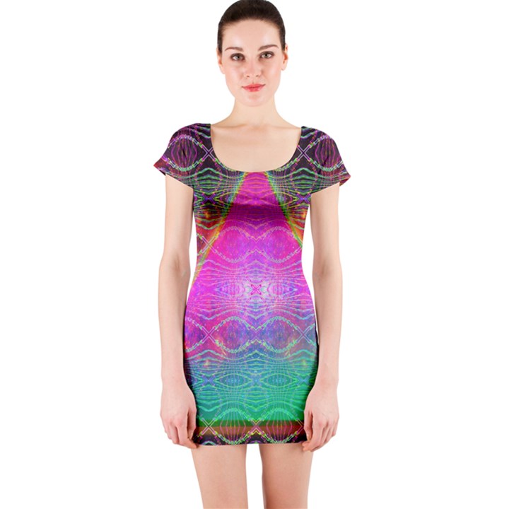 Trinfinite Short Sleeve Bodycon Dress