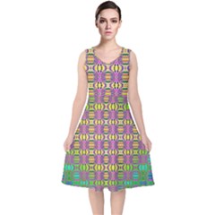 Unidentified  Flying V-neck Midi Sleeveless Dress 