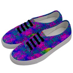 Liquidy Rainbow Men s Classic Low Top Sneakers by Thespacecampers