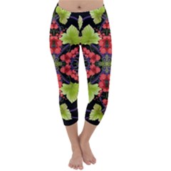 Pattern-berry-red-currant-plant Capri Winter Leggings 