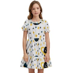 Seamless-pattern-with-spaceships-stars 002 Kids  Puff Sleeved Dress