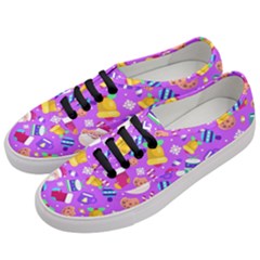 Flat-christmas-pattern-design Women s Classic Low Top Sneakers by nate14shop