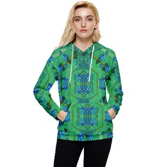 Vines Of Beautiful Flowers On A Painting In Mandala Style Women s Lightweight Drawstring Hoodie