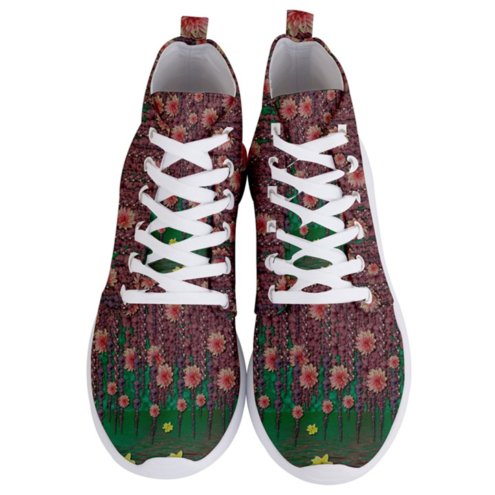 Floral Vines Over Lotus Pond In Meditative Tropical Style Men s Lightweight High Top Sneakers