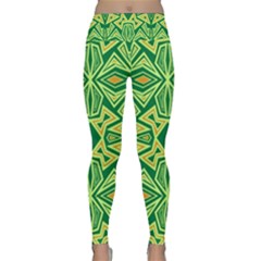 Abstract pattern geometric backgrounds Lightweight Velour Classic Yoga Leggings