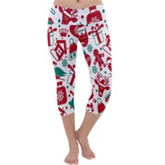 Chrismas Pattern Capri Yoga Leggings by nate14shop