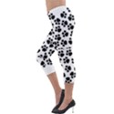 Abstract-black-white Lightweight Velour Capri Leggings  View3