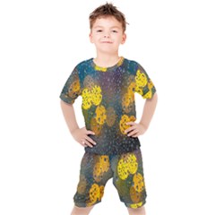  Raindrops Window Glass Kids  Tee And Shorts Set by artworkshop